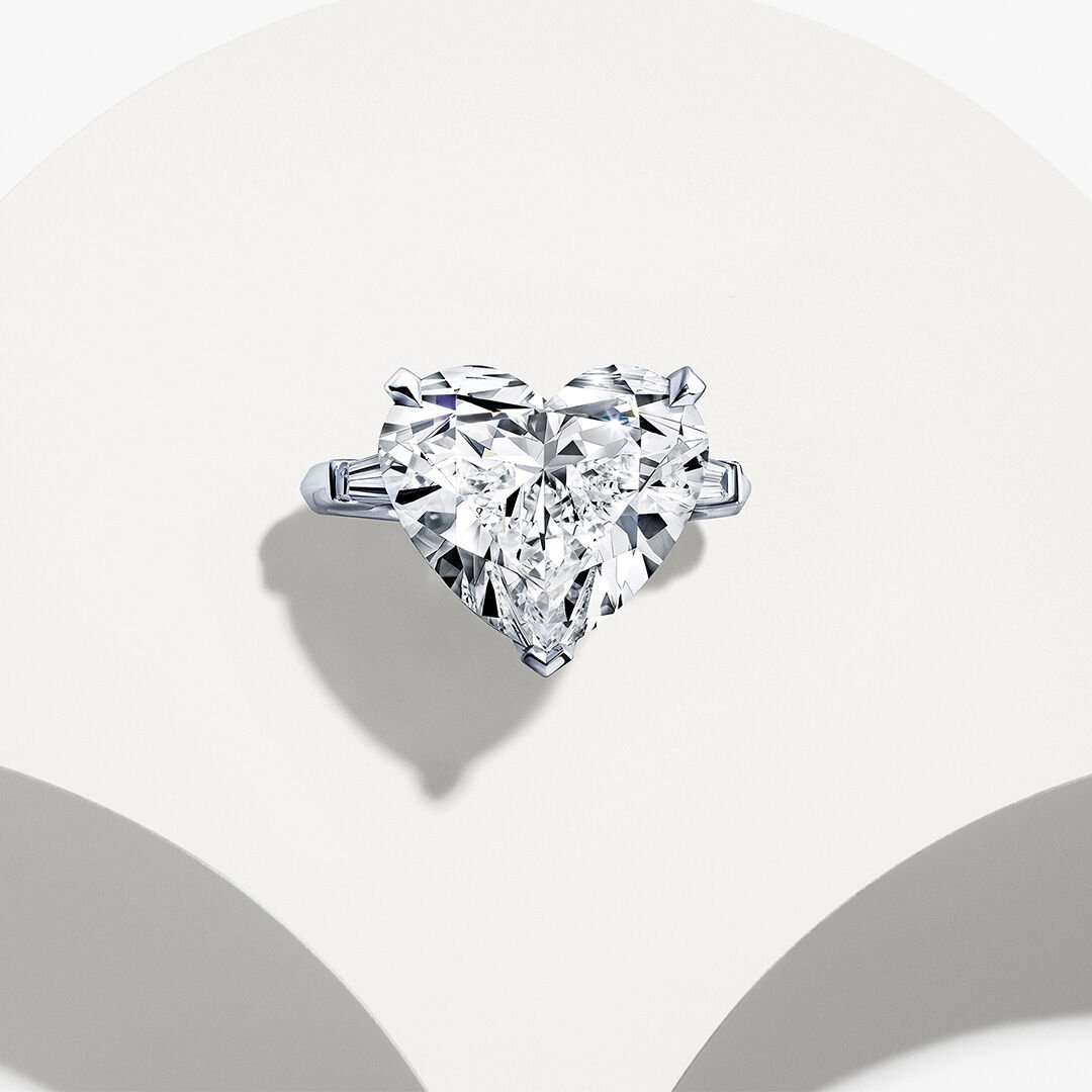 Graff heart shaped diamond ring store